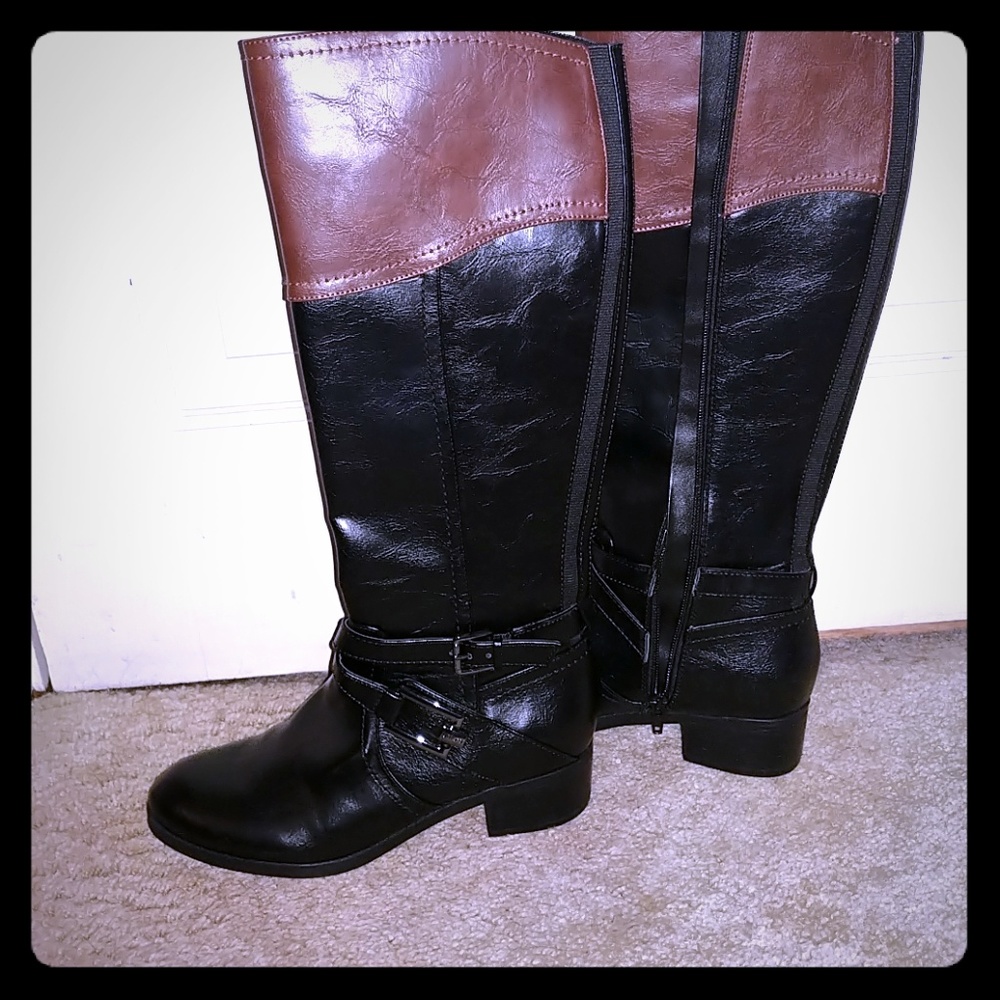 SALE 🎉Black and brown tall boots